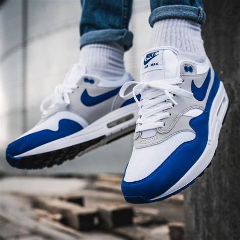 nike air max 1 sneakers in wit|air max 1 price.